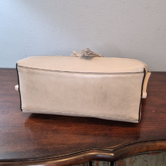 Coach Mollie Tote Straw with Beige Leather Trim and Tassel Crossbody - Picture 8 of 16